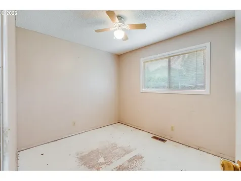 228 NW Denton Avenue Dallas OR 97338