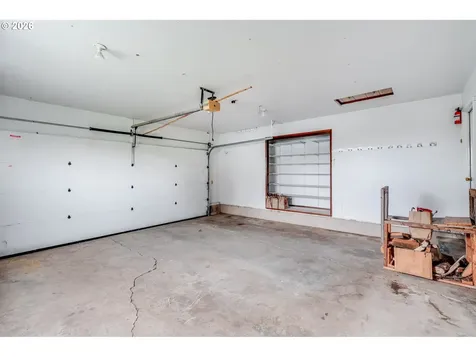 228 NW Denton Avenue Dallas OR 97338