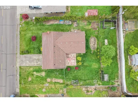 228 NW Denton Avenue Dallas OR 97338