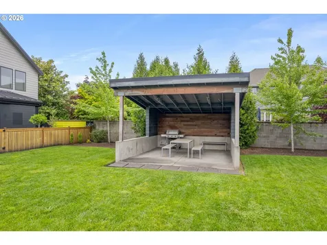 1921 Elkhorn Drive Eugene OR 97408