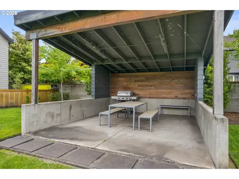 1921 Elkhorn Drive Eugene OR 97408