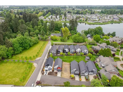 1921 Elkhorn Drive Eugene OR 97408