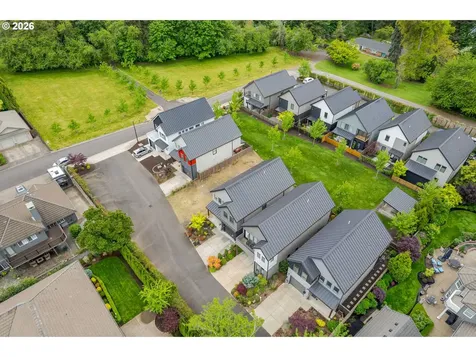 1921 Elkhorn Drive Eugene OR 97408