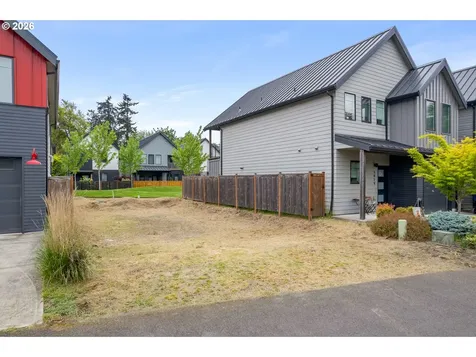 1921 Elkhorn Drive Eugene OR 97408