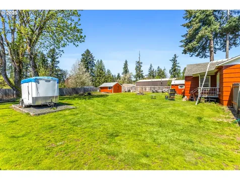 1622 9th Avenue Sweet Home OR 97386