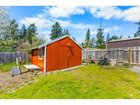 1622 9th Avenue Sweet Home OR 97386