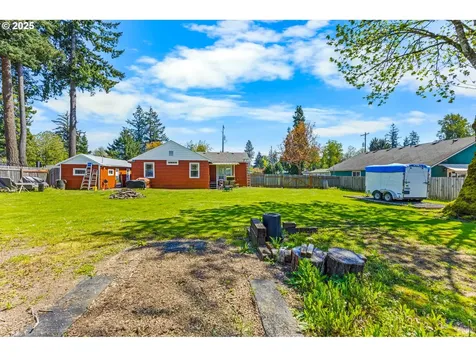 1622 9th Avenue Sweet Home OR 97386