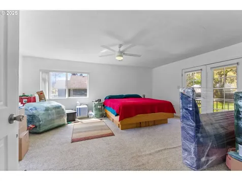 1622 9th Avenue Sweet Home OR 97386