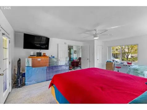 1622 9th Avenue Sweet Home OR 97386