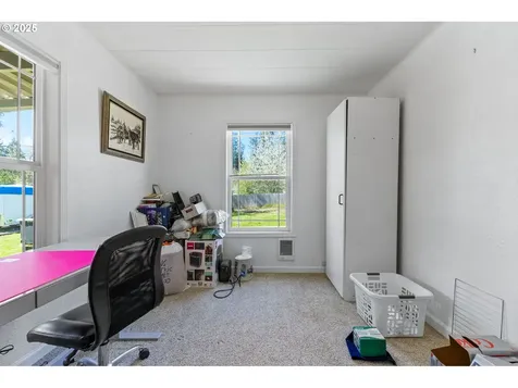 1622 9th Avenue Sweet Home OR 97386