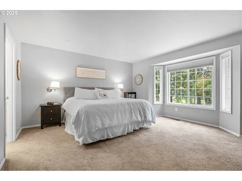 575 NE Goldie Drive Hillsboro OR 97124