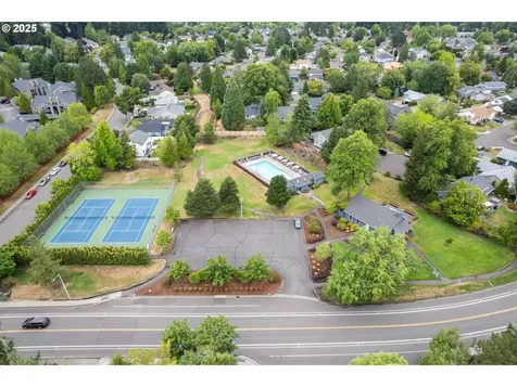 575 NE Goldie Drive Hillsboro OR 97124