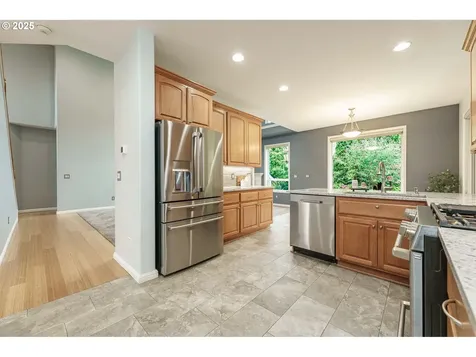 503 E 18th Street La Center WA 98629