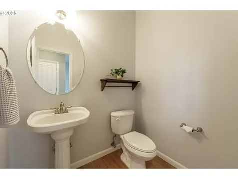 503 E 18th Street La Center WA 98629