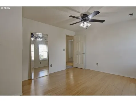 15108 NE 22nd Avenue Vancouver WA 98686