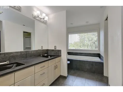 15108 NE 22nd Avenue Vancouver WA 98686