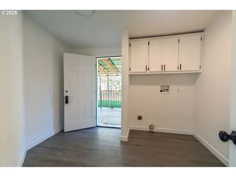 553 Woodland Avenue Woodburn OR 97071