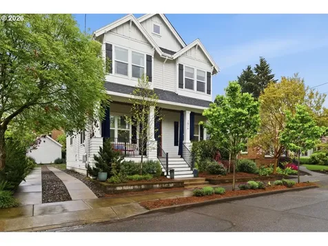 2614 NE 32nd Place Portland OR 97212