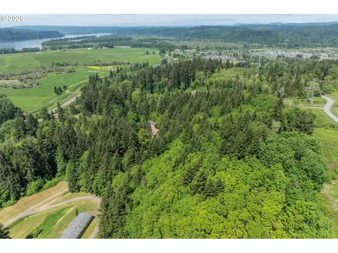 120 Solo Meadows Lane Longview WA 98632