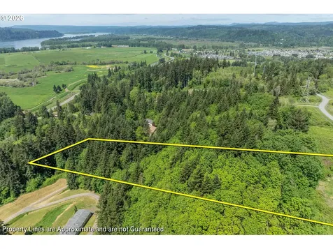 120 Solo Meadows Lane Longview WA 98632