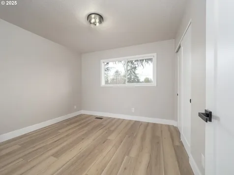8330 SW 43rd Avenue Portland OR 97219
