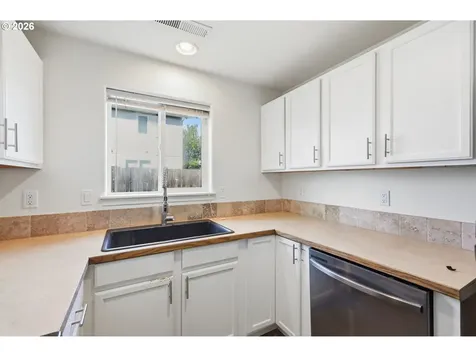 5754 Orchid Lane Springfield OR 97478