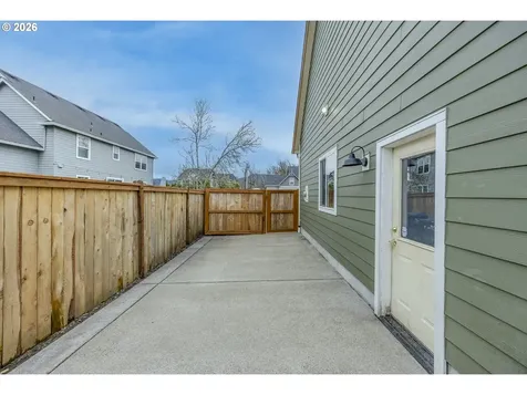 6885 Simeon Drive Springfield OR 97478