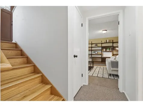 9260 SW 69th Avenue Portland OR 97223