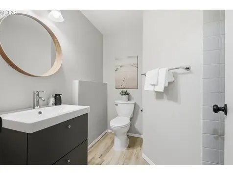 9260 SW 69th Avenue Portland OR 97223