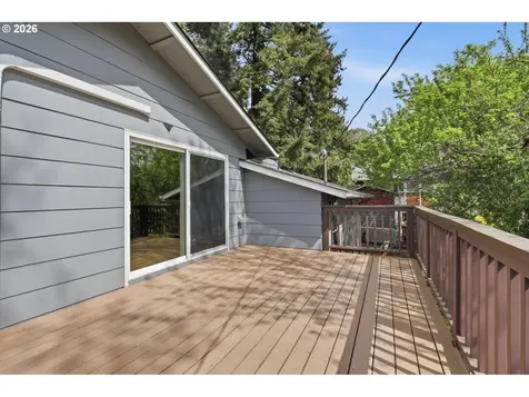 9260 SW 69th Avenue Portland OR 97223