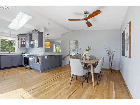 9260 SW 69th Avenue Portland OR 97223