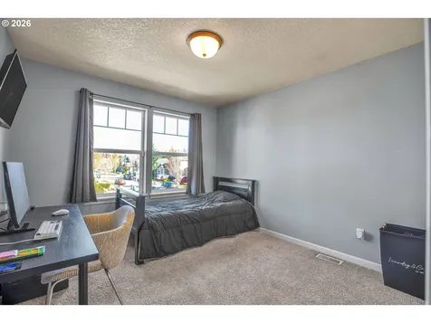 10102 NE 139th Avenue Vancouver WA 98682