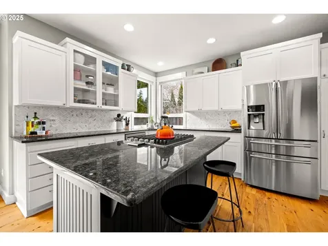 6925 SW 156th Avenue Beaverton OR 97007