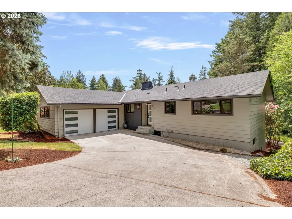 8560 SW Gayle Lane Portland OR 97225
