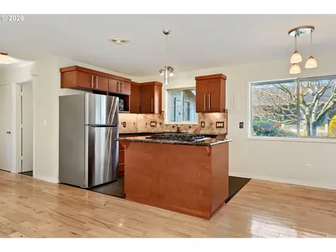 137 SE 73rd Avenue Portland OR 97215