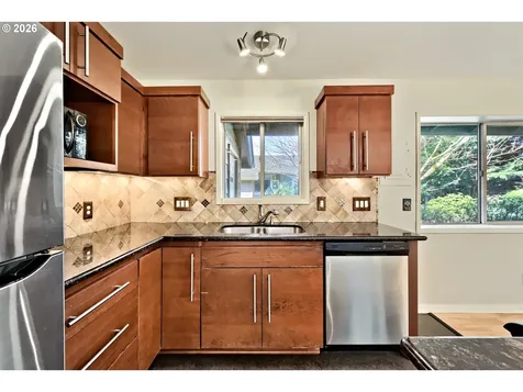 137 SE 73rd Avenue Portland OR 97215