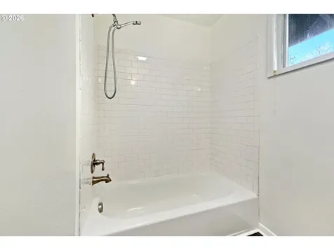 137 SE 73rd Avenue Portland OR 97215