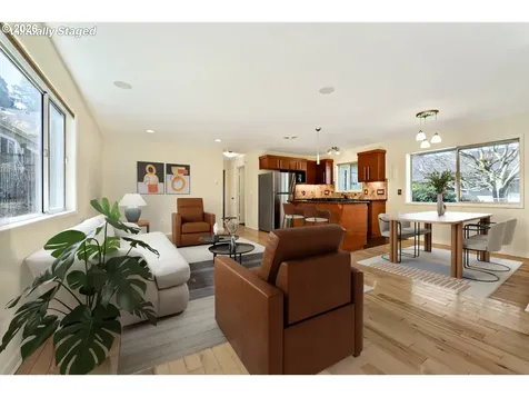 137 SE 73rd Avenue Portland OR 97215