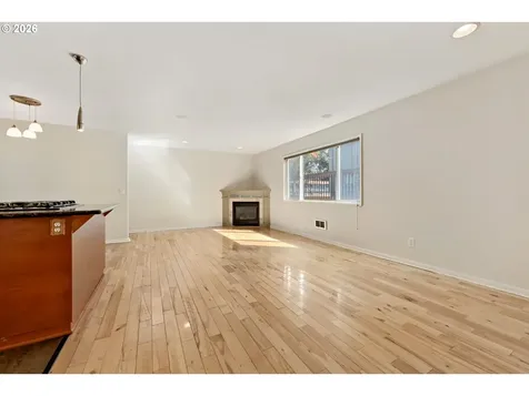 137 SE 73rd Avenue Portland OR 97215