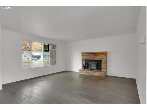 87729 Blek Drive Veneta OR 97487