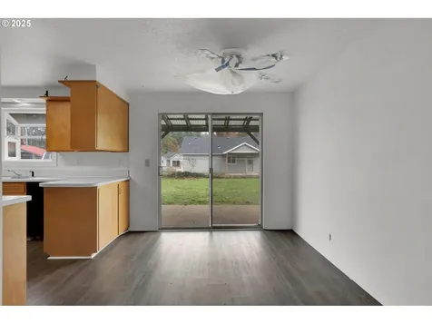 87729 Blek Drive Veneta OR 97487