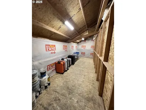 1605 V Avenue La Grande OR 97850