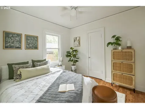 6611 SE Steele Street Portland OR 97206