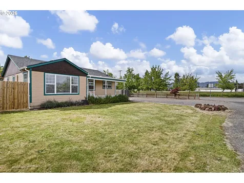 694 32nd Street Springfield OR 97478