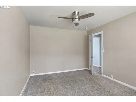 694 32nd Street Springfield OR 97478
