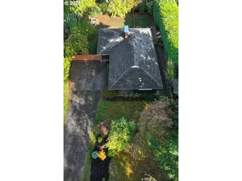 9930 SW 25th Avenue Portland OR 97219
