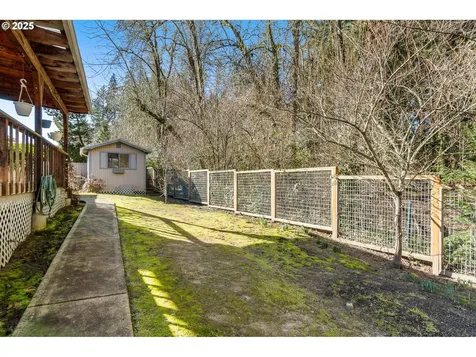 1081 NE 5th Drive Hillsboro OR 97124