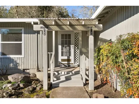 1081 NE 5th Drive Hillsboro OR 97124
