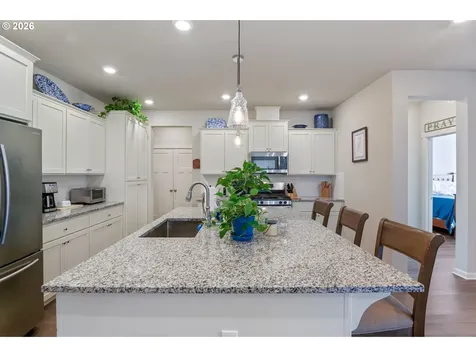 4225 S Willow Drive Ridgefield WA 98642
