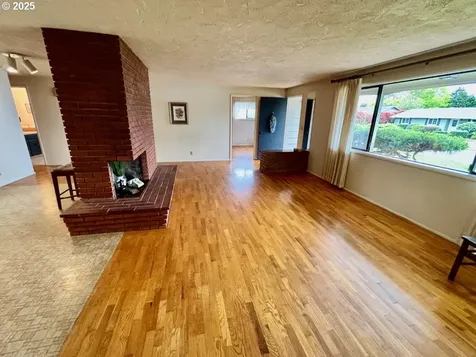3613 Mahlon Avenue Eugene OR 97401